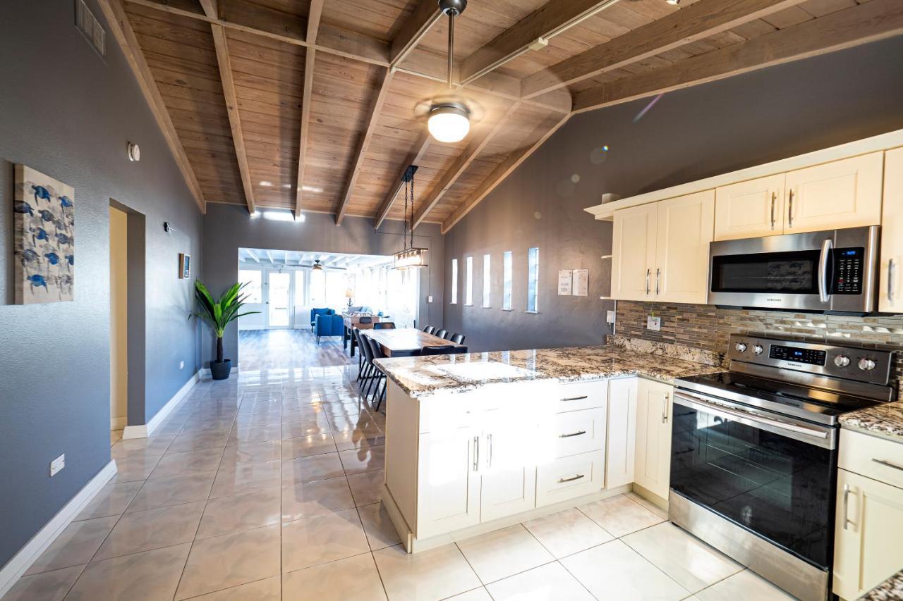Key Colony Beach Newly Renovated 3Br2Ba Duplex With Private Dock 빌라 외부 사진