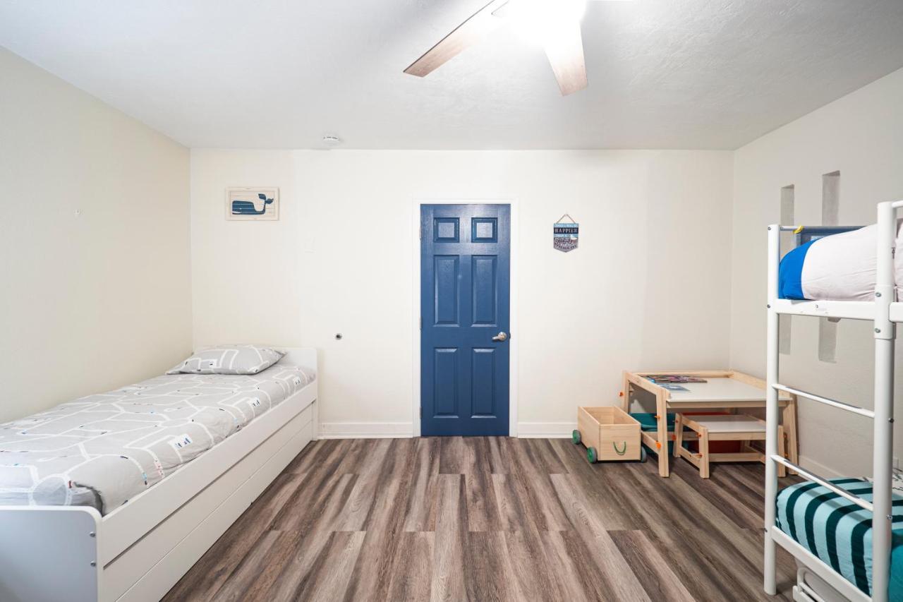 Key Colony Beach Newly Renovated 3Br2Ba Duplex With Private Dock 빌라 외부 사진