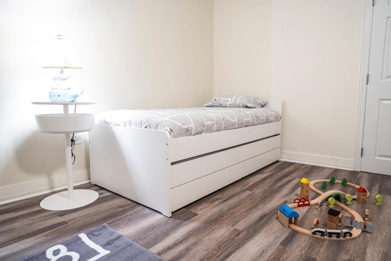 Key Colony Beach Newly Renovated 3Br2Ba Duplex With Private Dock 빌라 외부 사진
